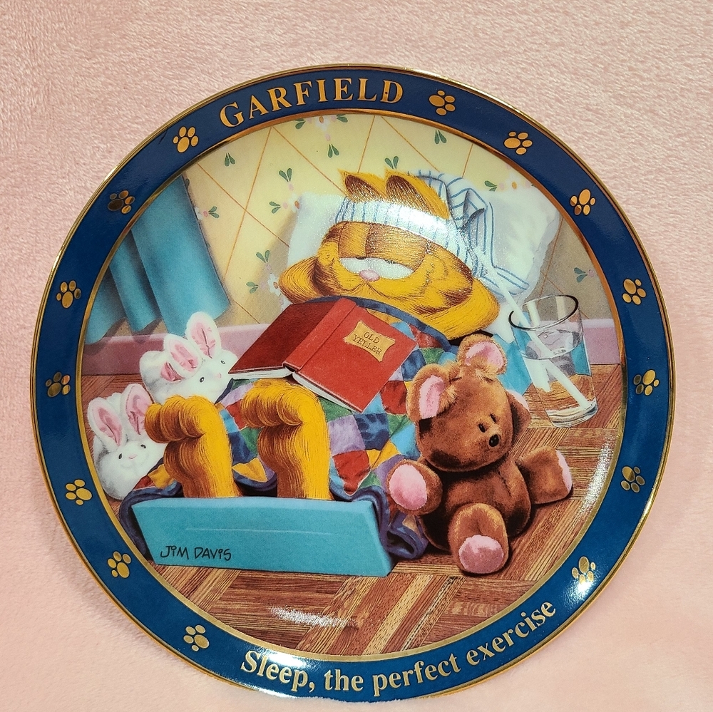 Garfield Breakfast Sleep, the Perfect Exercise decorative plate no. D8723